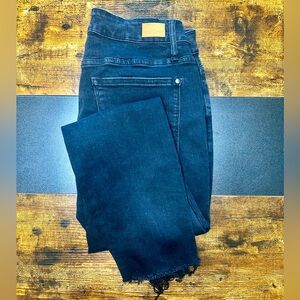 Raw hem Judy blue skinny jeans